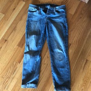 Joe’s cropped jeans size 28